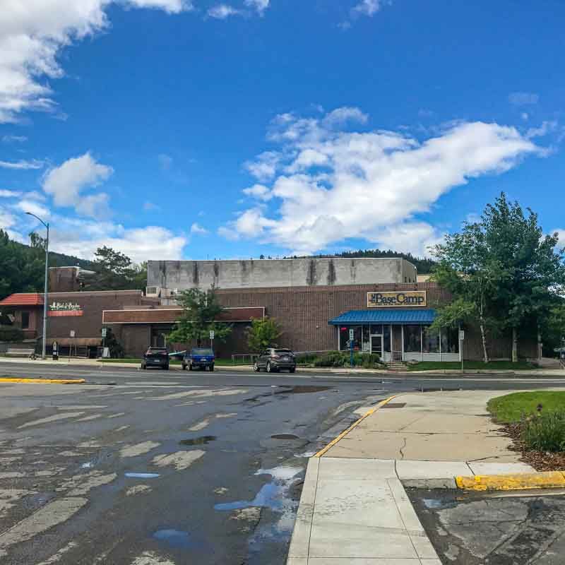 See Coldwell Banker Commercial Green & Green's retail space for sale and lease in Helena.